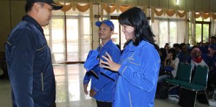 194  Mahasiswa  UPS  KKN  di  Tiga  Kecamatan