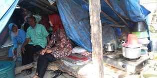 11 Tahun Mulyono Hidup Ditenda, Bupati Janji Bantu  Pembangunannya