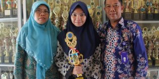 Auda, Siswi SMPN 2 Brebes dengan Segudang Prestasi