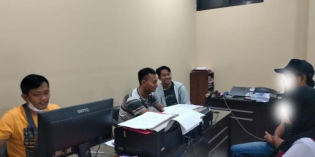 Satroni Rumah Kejaksaan Brebes, 2 Pasang Kekasih Dicokok Polisi