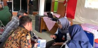 Bantu Pelaporan SPT,  KKN Undip Desa Kupu Bentuk Pojok Pajak Bersinergi