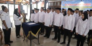 Bupati Mitha dalam Pelantikan Fosekdesi : Tahun Depan Pemkab Tanggung Biaya Asuransi Ribuan Warga Brebes