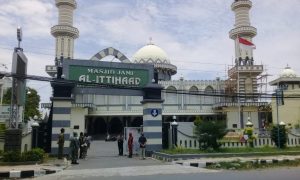 100 Marbot Masjid dapat Cek Kesehatan dan Kacamata Gratis