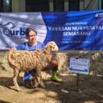 Semangat Berbagi di Iduladha, BRI BO Brebes Salurkan Qurban Kambing