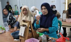 Upaya Meningkatkan Kualitas SDM dan Lapangan Kerja, Brebes Gelar Pelatihan Blending Rokok