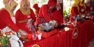 Joged Ngulek Sambal hingga Yel-Yel Akademi ABC Meriahkan Semangat HUT RI Ke-81 di Brebes
