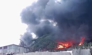 Gudang Penyimpanan Limbah Non B3 di Slatri Larangan Alami Kebakaran