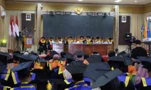 UMUS Brebes Wisuda 331 Lulusan, Kukuhkan Lulusan Perdana Magsiter Managemen