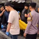Kerangka Manusia Masih Berpakaian Lengkap Ditemukan Tergeletak Dalam Rumah Kosong di Limbangan Wetan